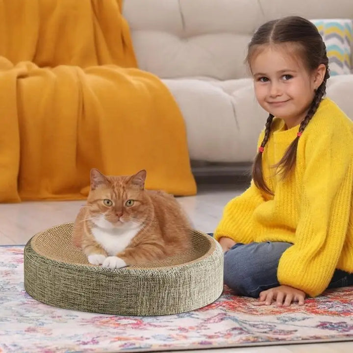 Arranhador oval para gatos: um casulo antiestresse que salva seu sofá